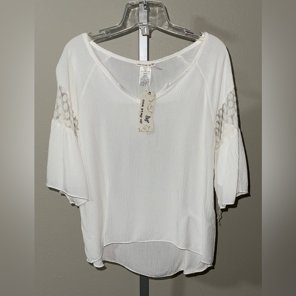 One Step Up Kids White 3/4 Sleeve Top, Size M (10/12)